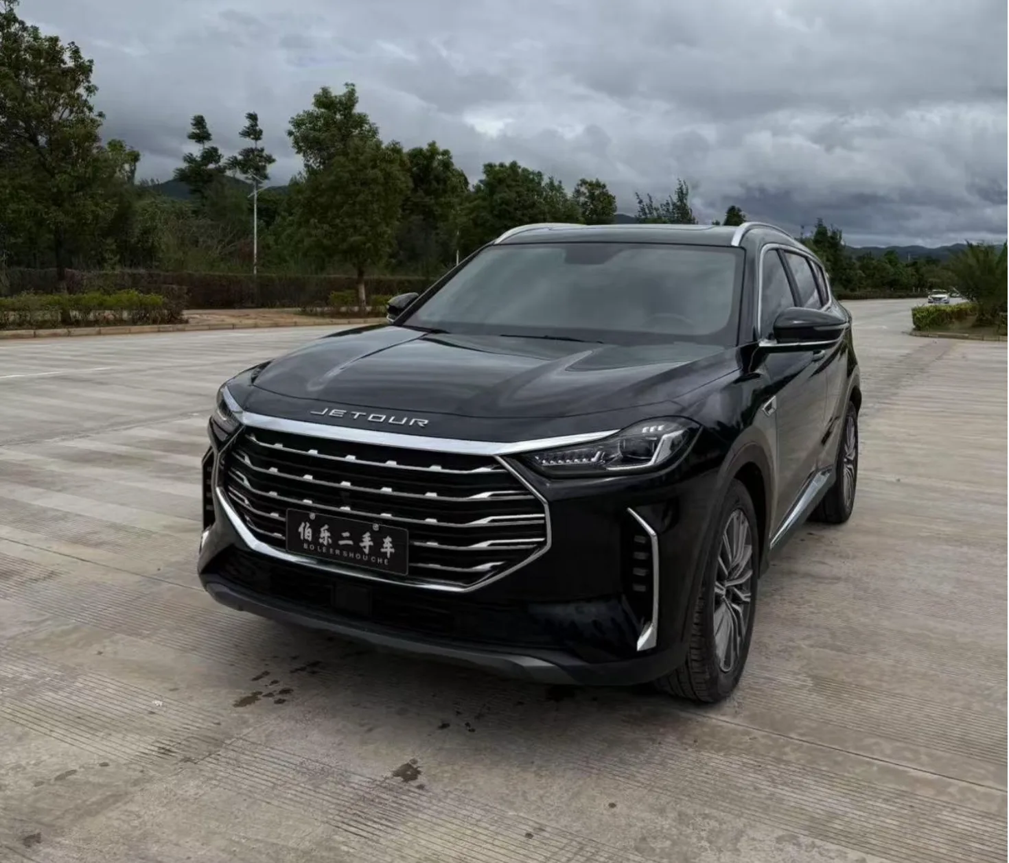 Jetour X70 Plus 2023 d'occasion — photo 5 — showroom Dakar